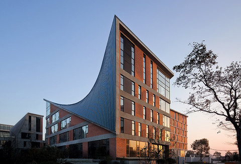 上海市產業園區創業服務體系建設導則(2015版)