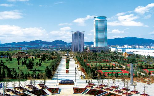 威海臨港開發區：五年砥礪起新城