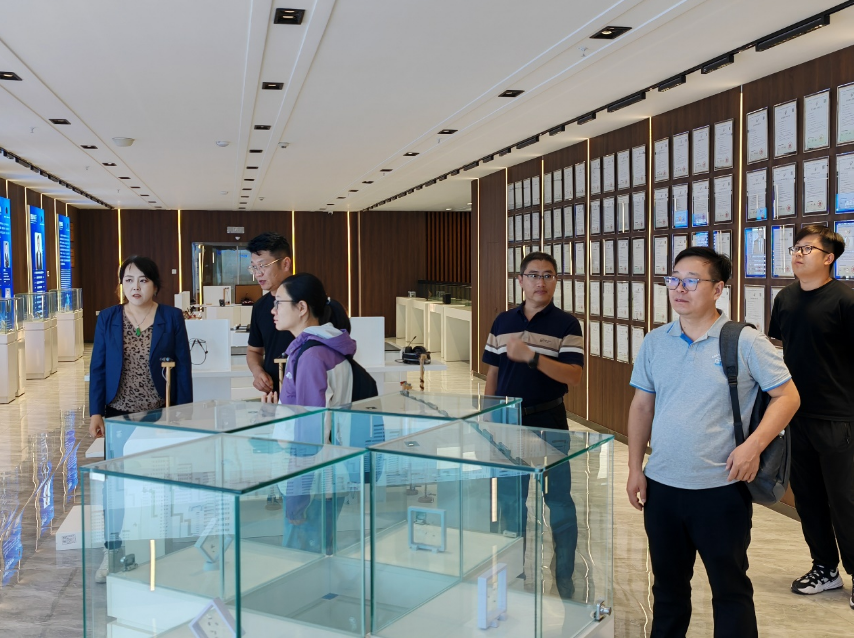 錨向新質(zhì)生產(chǎn)力，書(shū)寫(xiě)逐高新華章——我院赴赤峰高新區(qū)調(diào)研